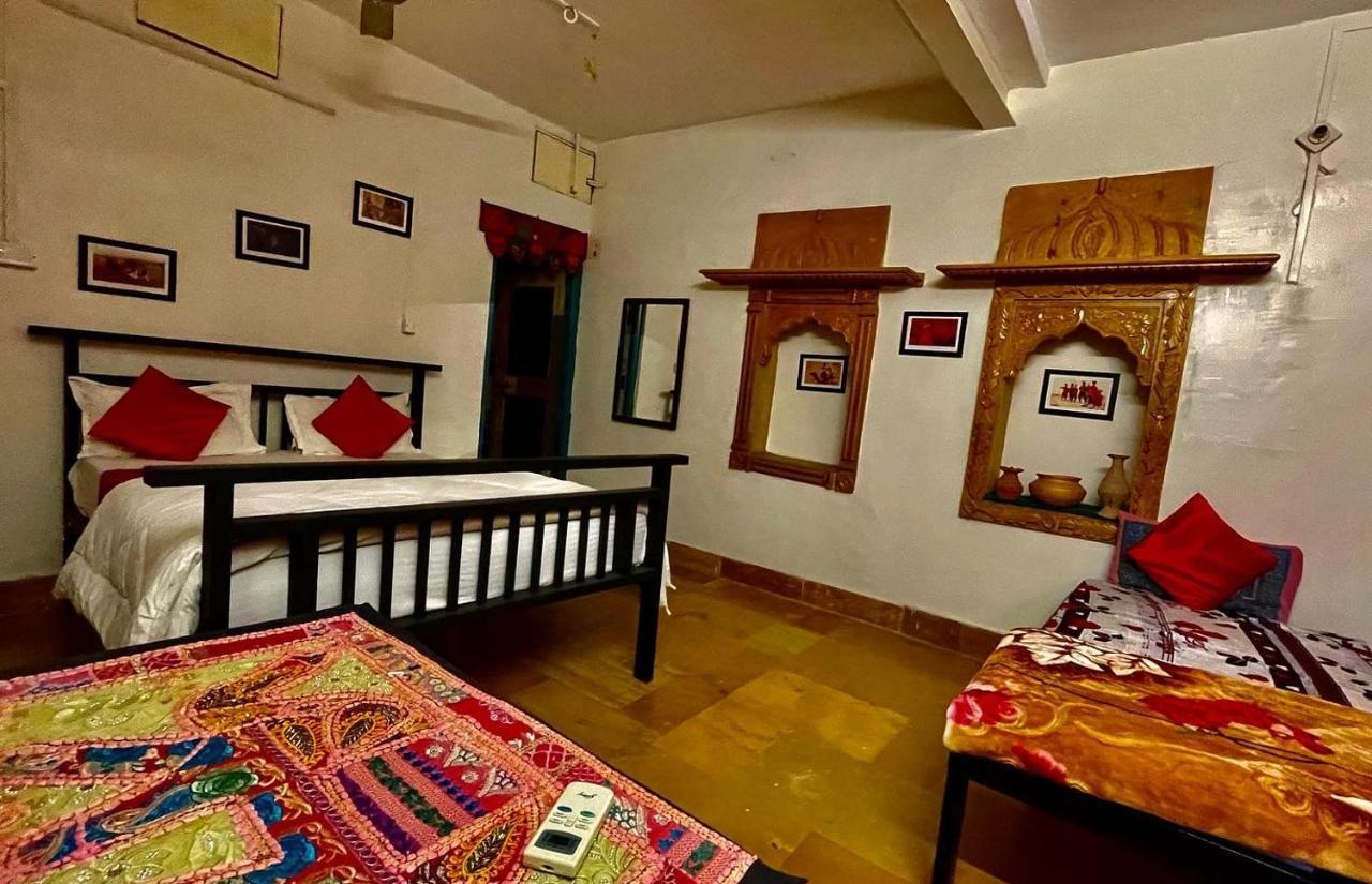 Hotel Dilbar safari Jaisalmer Exteriör bild