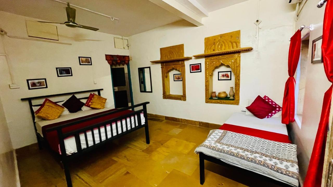 Hotel Dilbar safari Jaisalmer Exteriör bild